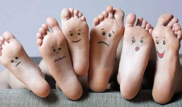 Kako se leči kurje oko - simptomi kurjeg oka Kako se leči kurje oko - simptomi kurjeg oka