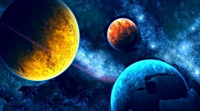 tri planete