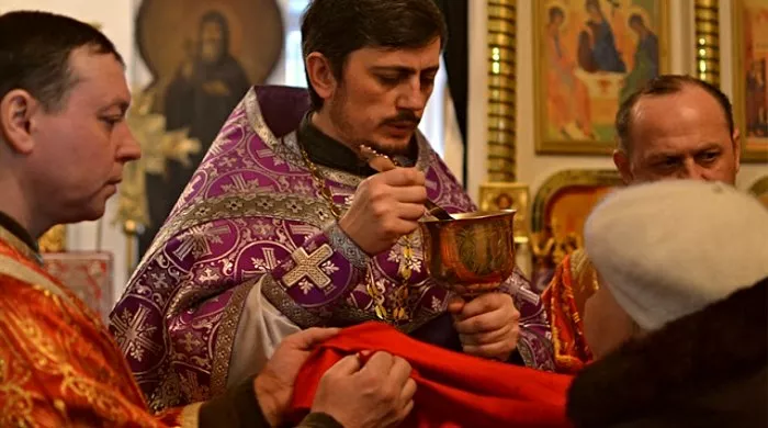 pričest tokom epidemije