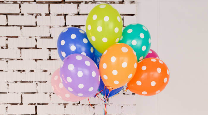 Pidžama party sa šarenim balonima
