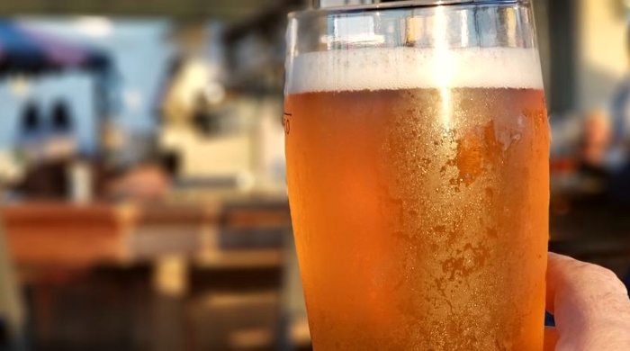 ljudi pivo