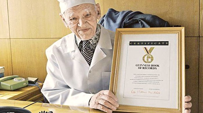doktor uglov