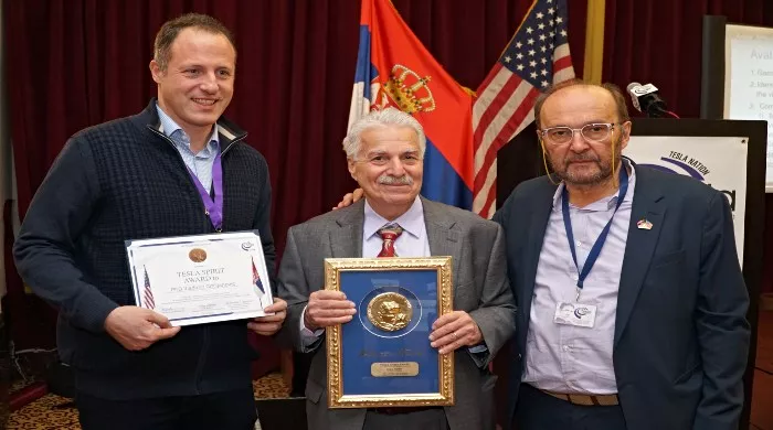 dan tesline naučne fondacije