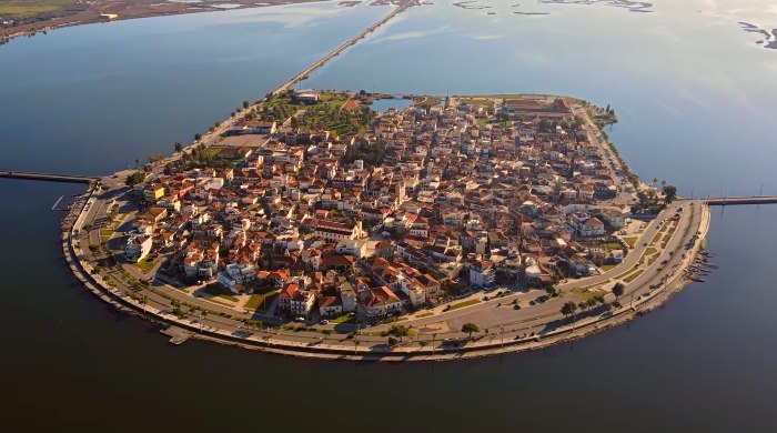 aitoliko
