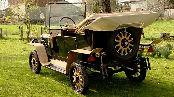 model prvog automobila